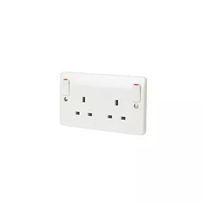 MK Logic Plus 13A 2-Gang DP Switched Plug Socket White 2 MK Logic Plus 13A 2-Gang DP Switched Plug Socket White - Image 2