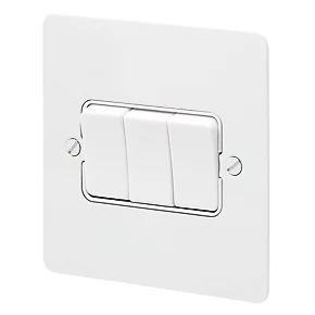 MK Edge 10AX 3-Gang 2-Way Light Switch White 1 MK Edge 10AX 3-Gang 2-Way Light Switch White
