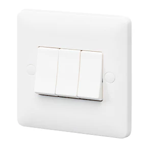 MK Base 10AX 3-Gang 2-Way Light Switch White 1 MK Base 10AX 3-Gang 2-Way Light Switch White