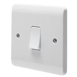 Crabtree Instinct 10AX 1-Gang Intermediate Switch White