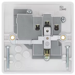 British General 800 Series 13A 1-Gang SP Switched Socket White 3 British General 800 Series 13A 1-Gang SP Switched Socket White - Image 3