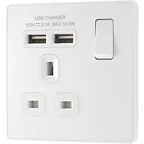 British General Evolve 13A 1-Gang SP Switched Socket + 2.1A 2-Outlet Type A USB Charger Pearlescent White with White Inserts 4 British General Evolve 13A 1-Gang SP Switched Socket + 2.1A 2-Outlet Type A USB Charger Pearlescent White with White Inserts - Image 4