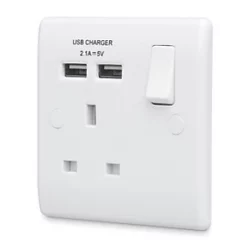 British General 800 Series 13A 1-Gang SP Switched Socket + 2.1A 2-Outlet Type A USB Charger White