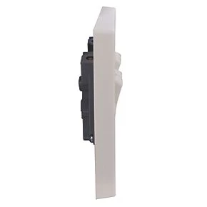 British General 900 Series 10AX 4-Gang 2-Way Light Switch White 4 British General 900 Series 10AX 4-Gang 2-Way Light Switch White - Image 4